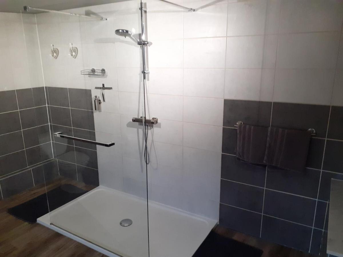 Villa Le Charm'En Gite Tournai Exterior foto