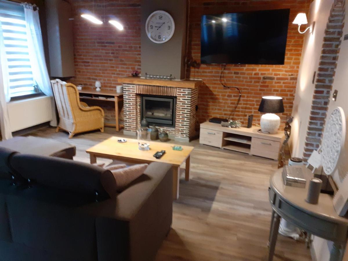 Villa Le Charm'En Gite Tournai Exterior foto